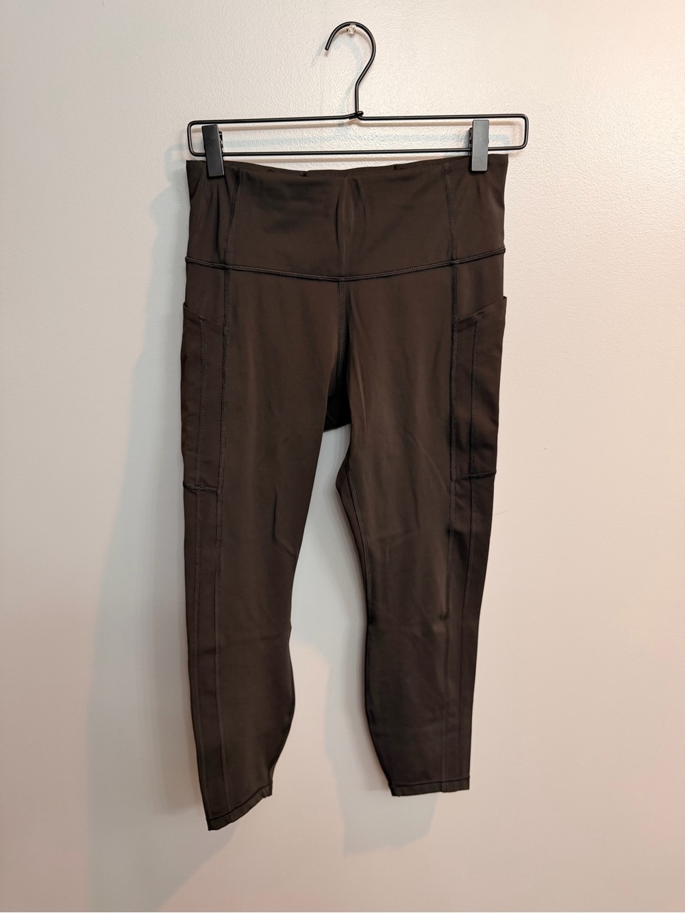 Athleta Black High-Rise Pocket 7/8 Leggings